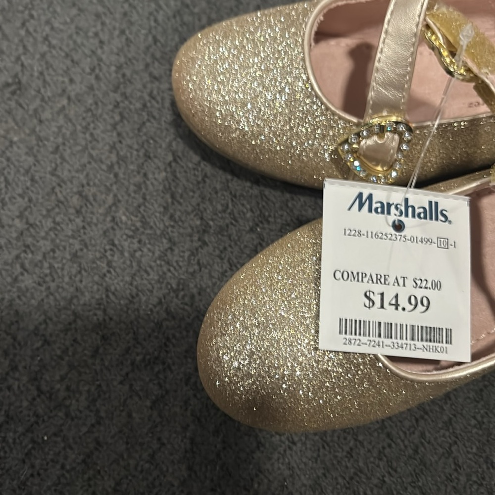 ⭐️2/$10 - dress shoes - Picture 3 of 3